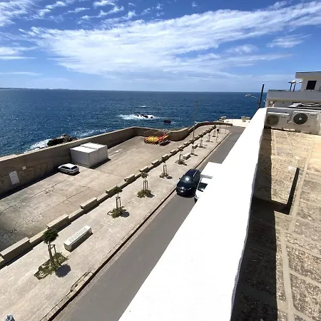 Fronte Del Porto Apartmán *